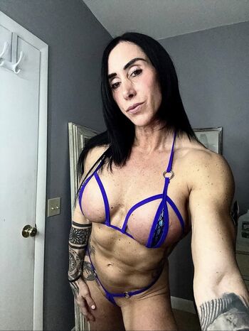 Full leaked Angela noury private photo