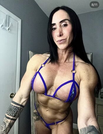 Full leaked Angela noury private photo