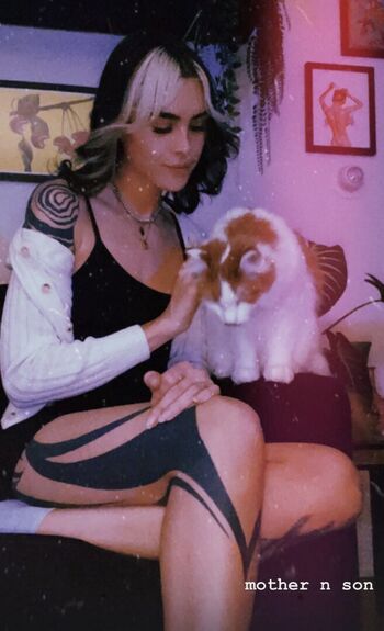 Full leaked Angela rhodes page private photo