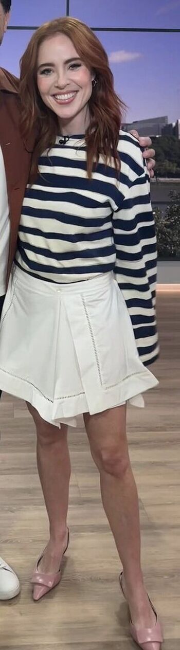 Angela Scanlon