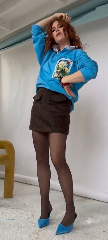 Full leaked Angela scanlon private photo