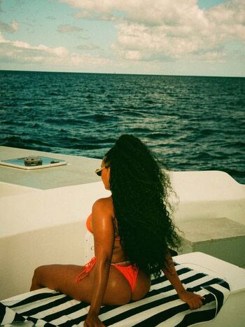 Full leaked Angela simmons private photo