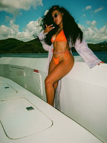 Full leaked Angela simmons private photo
