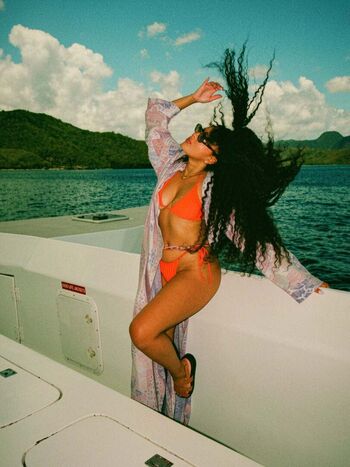 Full leaked Angela simmons private photo