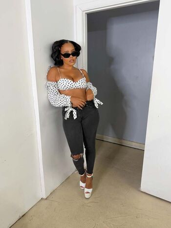 Angela Simmons