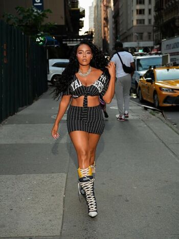 Full leaked Angela simmons private photo