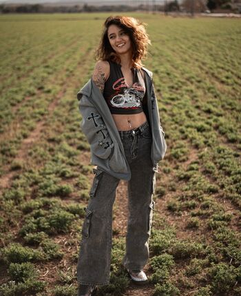 Full leaked Angeleyesali private onlyfans photo