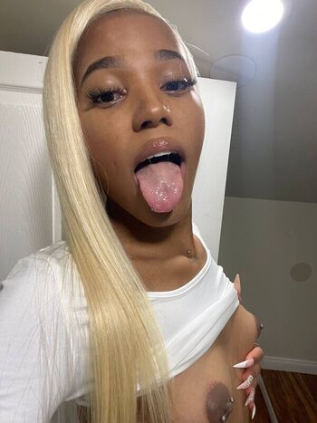 Full leaked Angelickbae private photo
