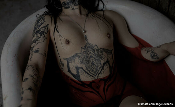 Full leaked Angelickhaos page private photo