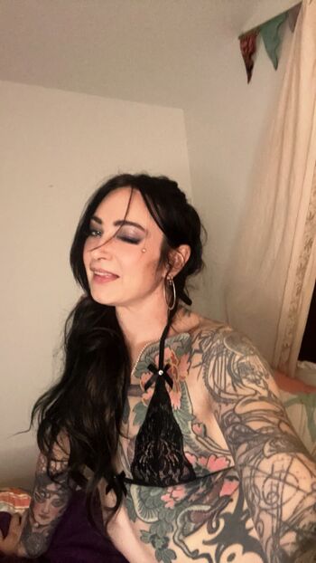 Full leaked Angelina cage private onlyfans photo