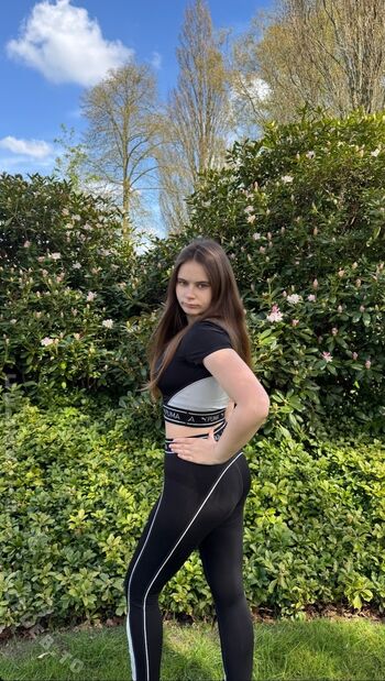Full leaked Angelina dehlow private photo
