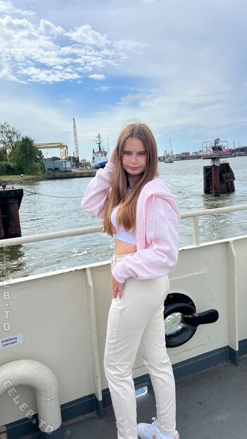 Full leaked Angelina dehlow private photo