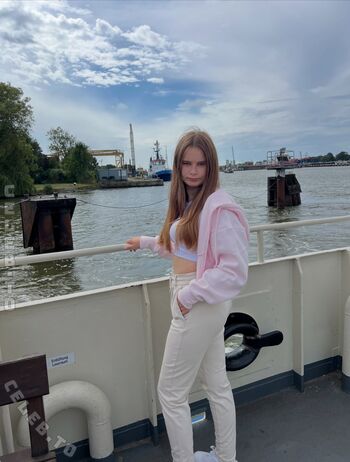 Full leaked Angelina dehlow private photo