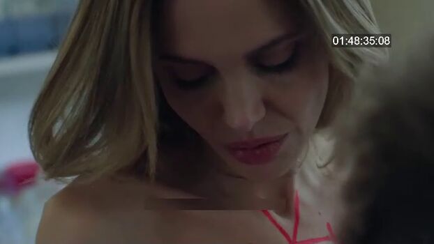 Full leaked Angelina jolie private onlyfans photo