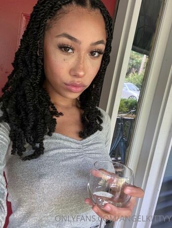 Full leaked Angelkittyy private photo