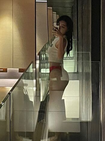 Full leaked Angellowee private photo