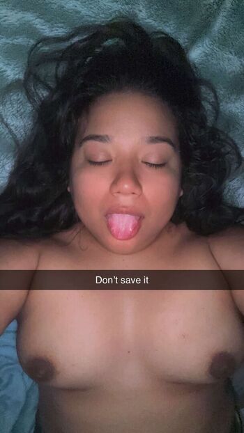 Full leaked Angie arbaiza private photo