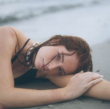 Full leaked Anica zimmermann private photo