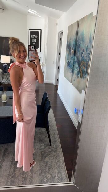 Full leaked Aniela leon page private onlyfans photo