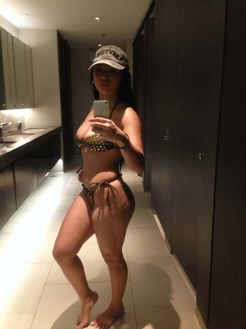 Full leaked Anika braza private photo