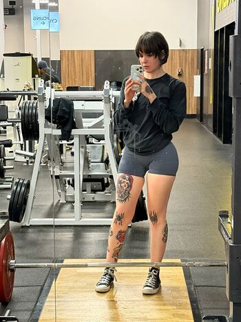 Full leaked Anisa jomha private photo