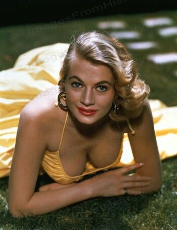 Full leaked Anita ekberg private photo