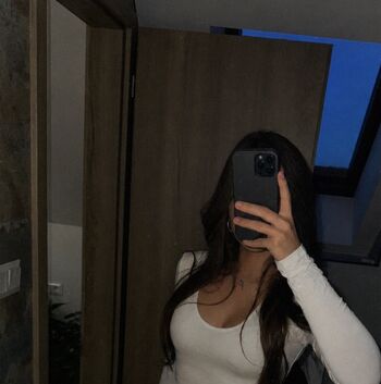 Full leaked Anitkova private photo