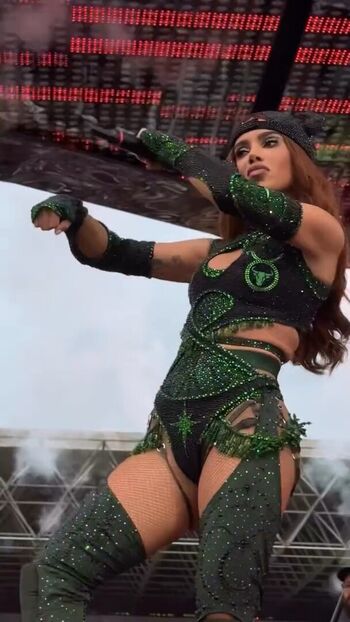 Full leaked Anitta  page private onlyfans photo