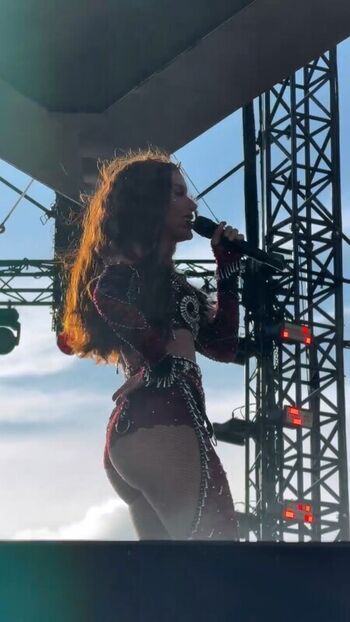 Full leaked Anitta private photo