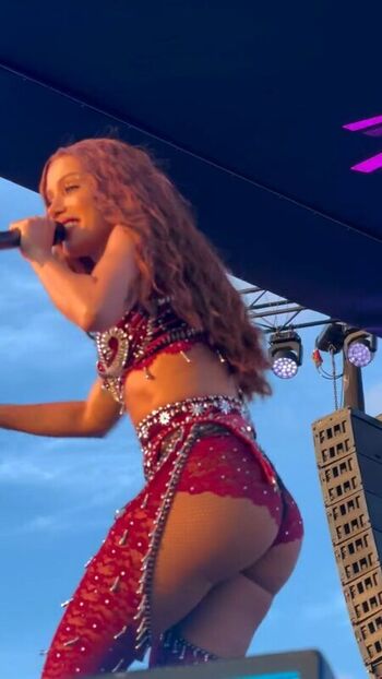 Full leaked Anitta private photo