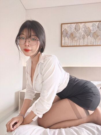 Full leaked Anizu chie page private onlyfans photo