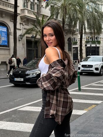 Full leaked Ann bucks private onlyfans photo