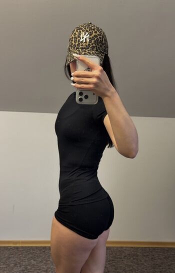 Full leaked Db/a/ private onlyfans photo