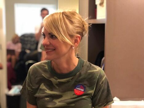 Full leaked Anna faris private photo