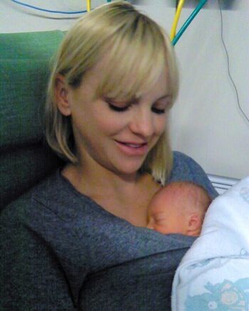 Full leaked Anna faris private photo