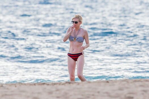 Anna Faris