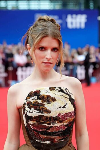 Full leaked Anna kendrick private photo