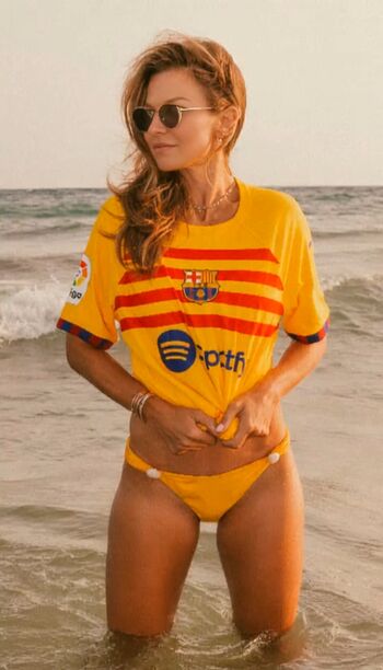 Full leaked Anna lewandowska page private onlyfans photo