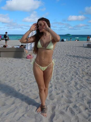 Full leaked Anna lyvia private onlyfans photo