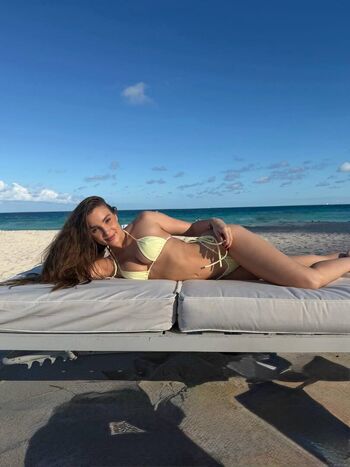 Full leaked Anna lyvia private onlyfans photo