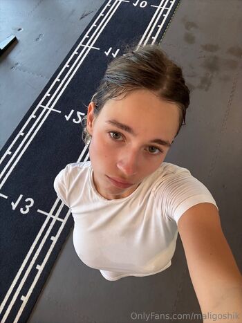 Full leaked Anna malygon maligoshik maligoshik a  page private onlyfans photo