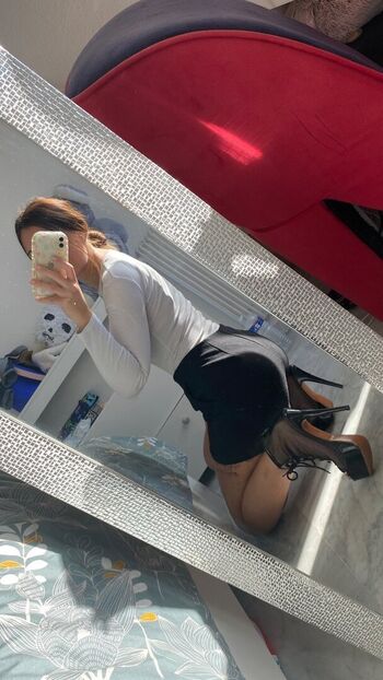 Full leaked Anna mancini private onlyfans photo