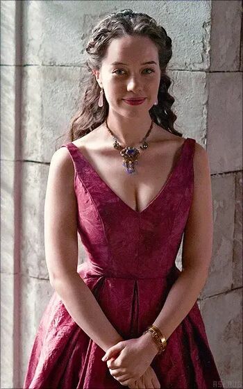 Anna Popplewell