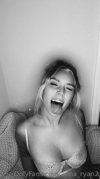 Full leaked Anna ryan private onlyfans photo