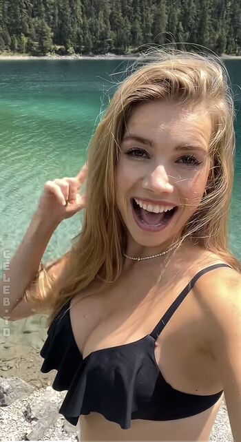 Full leaked Anna strigl private photo