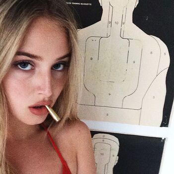Full leaked Anna van patten private photo