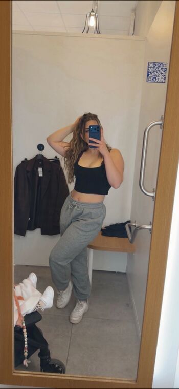 Anna99_