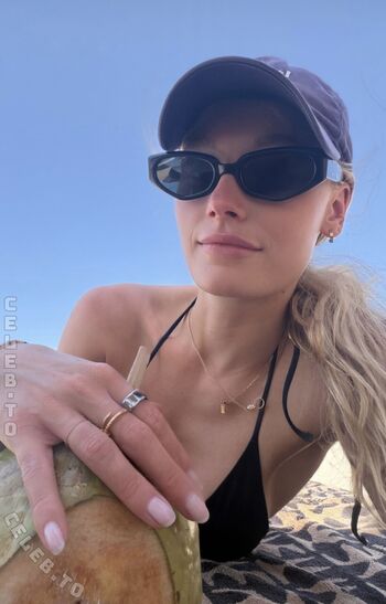 Full leaked Annaauroraegger page private photo
