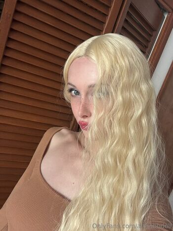 Full leaked Annabbdoll private photo