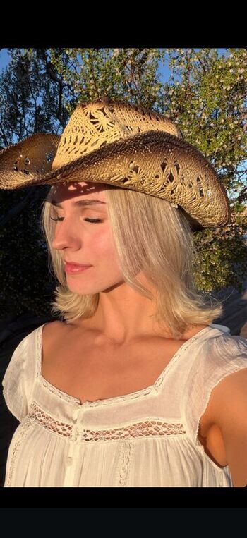 Full leaked Annabel lucinda private photo